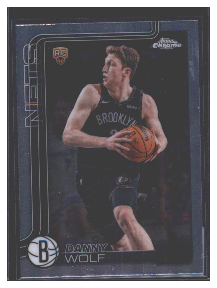 Photo 1 of 2025-26 Topps Topps Chrome Danny Wolf #177