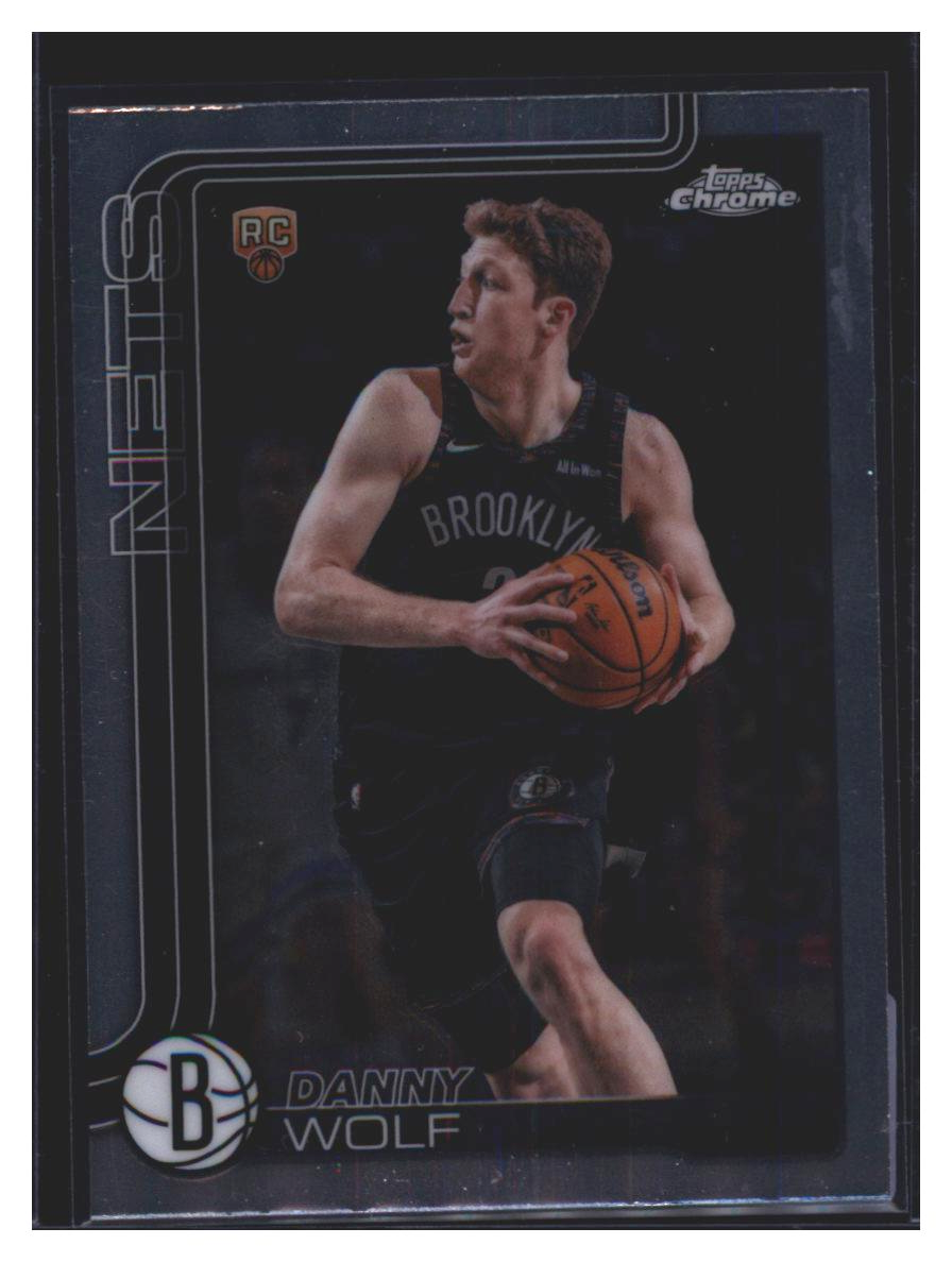 Photo 4 of 2025-26 Topps Topps Chrome Danny Wolf #177